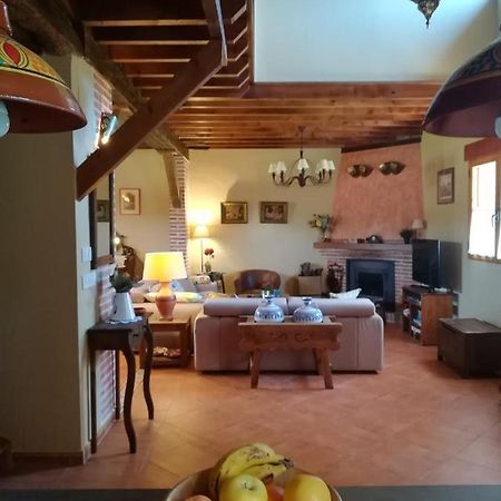 Villa El Mirador del Gato I y II Mesegar de Corneja Exterior foto